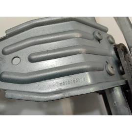2018-2025 Volkswagen Atlas Windshield Wiper Transmission Linkage w/Motor OEM 2018-2025 Volkswagen Atlas Windshield Wiper Transmission Linkage w/Motor OEM