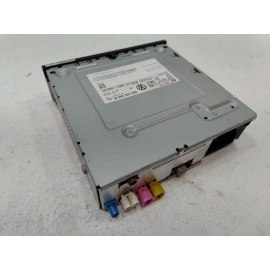 2018-2019 Volkswagen Atlas Audio Controller Receiver CD Player Radio Unit OEM 2018-2019 Volkswagen Atlas Audio Controller Receiver CD Player Radio Unit OEM