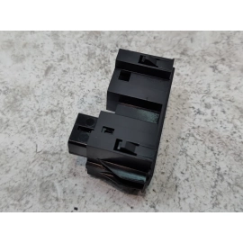 2018-2019 Volkswagen Atlas Center Console Auxiliary Power & Line-in Outlet OEM