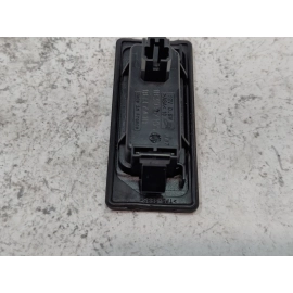 2018-2024 VOLKSWAGEN ATLAS REAR LEFT OR RIGHT LICENSE PLATE LIGHT LAMP 1PCS OEM