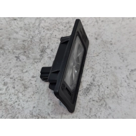 2018-2024 VOLKSWAGEN ATLAS REAR LEFT OR RIGHT LICENSE PLATE LIGHT LAMP 1PCS OEM