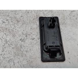 2018-2024 VOLKSWAGEN ATLAS REAR LEFT OR RIGHT LICENSE PLATE LIGHT LAMP 1PCS OEM