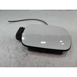 2018-2025 Volkswagen Atlas Fuel Filler Door w/Fuel Insert & w/Fuel Cap OEM 2018-2025 Volkswagen Atlas Fuel Filler Door w/Fuel Insert & w/Fuel Cap OEM