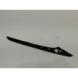 2016-2021 HONDA PILOT FRONT PASSENGER SIDE DOOR PANEL UPPER INTERIOR MOLDING OEM 2016-2021 HONDA PILOT FRONT PASSENGER SIDE DOOR PANEL UPPER INTERIOR MOLDING OEM