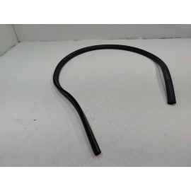 2018-2020 VOLKSWAGEN ATLAS HOOD BONNET REAR REARWARD WEATHERSTRIP SEAL OEM 2018-2020 VOLKSWAGEN ATLAS HOOD BONNET REAR REARWARD WEATHERSTRIP SEAL OEM