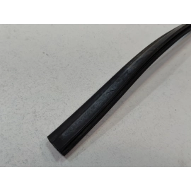 2018-2020 VOLKSWAGEN ATLAS HOOD BONNET REAR REARWARD WEATHERSTRIP SEAL OEM 2018-2020 VOLKSWAGEN ATLAS HOOD BONNET REAR REARWARD WEATHERSTRIP SEAL OEM