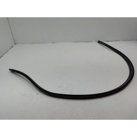 2018-2020 VOLKSWAGEN ATLAS HOOD BONNET REAR REARWARD WEATHERSTRIP SEAL OEM 2018-2020 VOLKSWAGEN ATLAS HOOD BONNET REAR REARWARD WEATHERSTRIP SEAL OEM