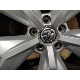 2018-2020 VOLKSWAGEN ATLAS 18 INCH WHEEL RIM TIRE 18x8J 245/60/R18 OEM