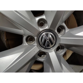 2018-2020 VOLKSWAGEN ATLAS 18 INCH WHEEL RIM TIRE 18x8J 245/60/R18 OEM