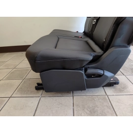 2018-2020 VOLKSWAGEN ATLAS REAR LEFT SIDE UPPER BACK CUSHION SEAT W/ ARMREST OEM