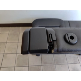 2018-2020 VOLKSWAGEN ATLAS REAR LEFT SIDE UPPER BACK CUSHION SEAT W/ ARMREST OEM