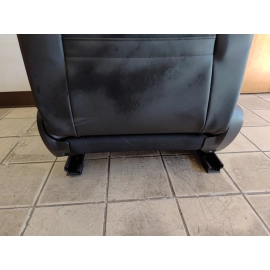 2019-2020 VOLKSWAGEN ATLAS FRONT RIGHT PASSENGER SIDE SEAT BLACK OEM 2019-2020 VOLKSWAGEN ATLAS FRONT RIGHT PASSENGER SIDE SEAT BLACK OEM