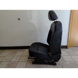 2019-2020 VOLKSWAGEN ATLAS FRONT RIGHT PASSENGER SIDE SEAT BLACK OEM 2019-2020 VOLKSWAGEN ATLAS FRONT RIGHT PASSENGER SIDE SEAT BLACK OEM