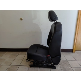 2019-2020 VOLKSWAGEN ATLAS FRONT RIGHT PASSENGER SIDE SEAT BLACK OEM 2019-2020 VOLKSWAGEN ATLAS FRONT RIGHT PASSENGER SIDE SEAT BLACK OEM