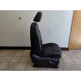 2019-2020 VOLKSWAGEN ATLAS FRONT RIGHT PASSENGER SIDE SEAT BLACK OEM 2019-2020 VOLKSWAGEN ATLAS FRONT RIGHT PASSENGER SIDE SEAT BLACK OEM