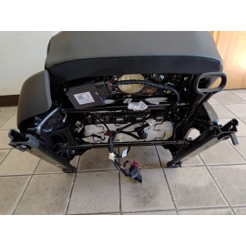 2019-2020 VOLKSWAGEN ATLAS FRONT RIGHT PASSENGER SIDE SEAT BLACK OEM 2019-2020 VOLKSWAGEN ATLAS FRONT RIGHT PASSENGER SIDE SEAT BLACK OEM