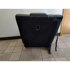 2018-2020 VOLKSWAGEN ATLAS REAR RIGHT SIDE 3RD ROW SEAT CUSHION OEM 2018-2020 VOLKSWAGEN ATLAS REAR RIGHT SIDE 3RD ROW SEAT CUSHION OEM