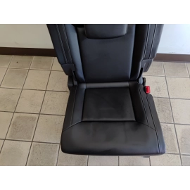 2018-2020 VOLKSWAGEN ATLAS REAR RIGHT SIDE 3RD ROW SEAT CUSHION OEM 2018-2020 VOLKSWAGEN ATLAS REAR RIGHT SIDE 3RD ROW SEAT CUSHION OEM
