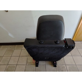 2018-2020 VOLKSWAGEN ATLAS REAR 2ND ROW PASSENGER SIDE SEAT CUSHION BLACK OEM 2018-2020 VOLKSWAGEN ATLAS REAR 2ND ROW PASSENGER SIDE SEAT CUSHION BLACK OEM