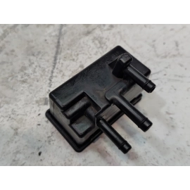 HONDA PILOT REAR AXLE DIFFERENTIAL CARRIER BREATHER TUBE HOSE BOX OEM 2016-2021 HONDA PILOT REAR AXLE DIFFERENTIAL CARRIER BREATHER TUBE HOSE BOX OEM 2016-2021