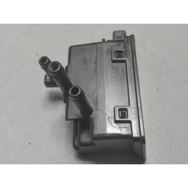 HONDA PILOT REAR AXLE DIFFERENTIAL CARRIER BREATHER TUBE HOSE BOX OEM 2016-2021 HONDA PILOT REAR AXLE DIFFERENTIAL CARRIER BREATHER TUBE HOSE BOX OEM 2016-2021