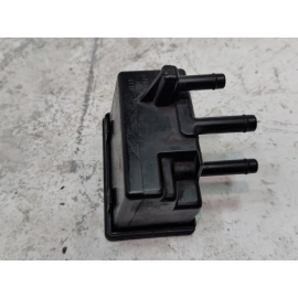 HONDA PILOT REAR AXLE DIFFERENTIAL CARRIER BREATHER TUBE HOSE BOX OEM 2016-2021 HONDA PILOT REAR AXLE DIFFERENTIAL CARRIER BREATHER TUBE HOSE BOX OEM 2016-2021