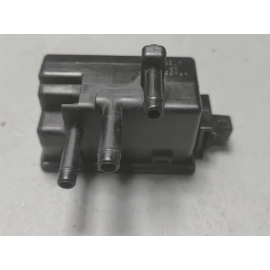 HONDA PILOT REAR AXLE DIFFERENTIAL CARRIER BREATHER TUBE HOSE BOX OEM 2016-2021 HONDA PILOT REAR AXLE DIFFERENTIAL CARRIER BREATHER TUBE HOSE BOX OEM 2016-2021