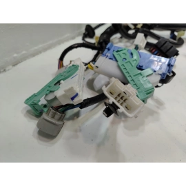 2019-2020 HONDA PILOT DRIVER SIDE ENGINE ROOM WIRE WIRING HARNESS W/FUSE BOX OEM 2019-2020 HONDA PILOT DRIVER SIDE ENGINE ROOM WIRE WIRING HARNESS W/FUSE BOX OEM