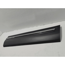 2016 - 2019 Ford Explorer Front Right Passenger Side Lower Door Molding OEM 2016 - 2019 Ford Explorer Front Right Passenger Side Lower Door Molding OEM