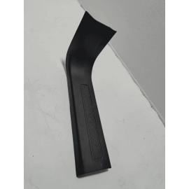 FORD EXPLORER 2016-2019 FRONT RIGHT PASSENGER DOOR SILL SCUFF PLATE TRIM OEM FORD EXPLORER 2016-2019 FRONT RIGHT PASSENGER DOOR SILL SCUFF PLATE TRIM OEM