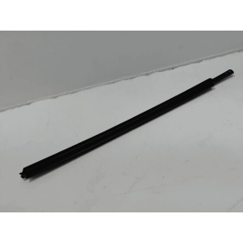 2016-2019 FORD EXPLORER FRONT PASSENGER WINDOW INNER BELT WEATHERSTRIP SEAL OEM