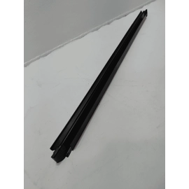 FORD EXPLORER 11-19 FRONT PASSENGER DOOR WINDOW INNER BELT WEATHERSTRIP SEAL OEM FORD EXPLORER 11-19 FRONT PASSENGER DOOR WINDOW INNER BELT WEATHERSTRIP SEAL OEM
