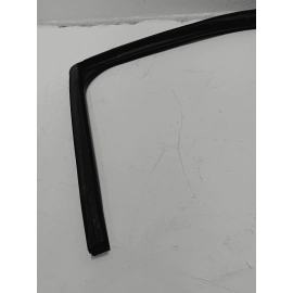 FORD EXPLORER 11-19 FRONT PASSENGER DOOR GLASS RUN CHANNEL WEATHERSTRIP SEAL OEM FORD EXPLORER 11-19 FRONT PASSENGER DOOR GLASS RUN CHANNEL WEATHERSTRIP SEAL OEM
