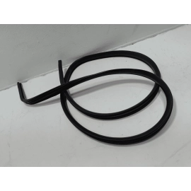 FORD EXPLORER 11-19 FRONT RIGHT PASSENGER SIDE DOOR BODY WEATHERSTRIP SEAL OEM FORD EXPLORER 11-19 FRONT RIGHT PASSENGER SIDE DOOR BODY WEATHERSTRIP SEAL OEM