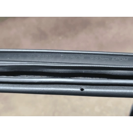 FORD EXPLORER 11-19 FRONT RIGHT PASSENGER SIDE DOOR BODY WEATHERSTRIP SEAL OEM FORD EXPLORER 11-19 FRONT RIGHT PASSENGER SIDE DOOR BODY WEATHERSTRIP SEAL OEM