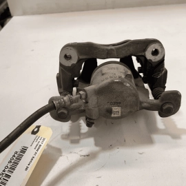 2016-2022 BMW X1 XDRIVE F48 FRONT RIGHT PASSENGER BRAKE CALIPER HOUSING 68K