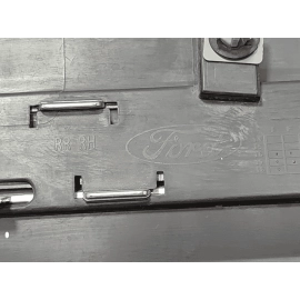 2016 - 2019 FORD EXPLORER REAR RIGHT PASSENGER SIDE DOOR LOWER MOLDING OEM 2016 - 2019 FORD EXPLORER REAR RIGHT PASSENGER SIDE DOOR LOWER MOLDING OEM