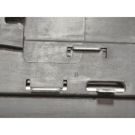 2016 - 2019 FORD EXPLORER REAR RIGHT PASSENGER SIDE DOOR LOWER MOLDING OEM 2016 - 2019 FORD EXPLORER REAR RIGHT PASSENGER SIDE DOOR LOWER MOLDING OEM