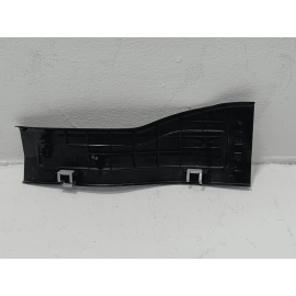 2016-2019 FORD EXPLORER REAR PASSENGER SIDE DOOR SILL SCUFF PLATE COVER TRIM OEM