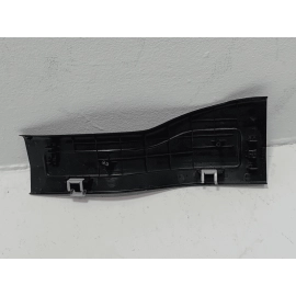 2016-2019 FORD EXPLORER REAR PASSENGER SIDE DOOR SILL SCUFF PLATE COVER TRIM OEM 2016-2019 FORD EXPLORER REAR PASSENGER SIDE DOOR SILL SCUFF PLATE COVER TRIM OEM