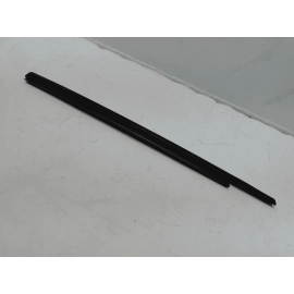 2011-2019 FORD EXPLORER REAR RIGHT PASSENGER SIDE DOOR WINDOW BELT MOLDING OEM 2011-2019 FORD EXPLORER REAR RIGHT PASSENGER SIDE DOOR WINDOW BELT MOLDING OEM