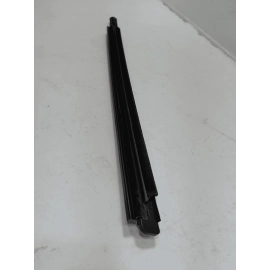 2011-2019 FORD EXPLORER REAR RIGHT PASSENGER SIDE DOOR WINDOW BELT MOLDING OEM 2011-2019 FORD EXPLORER REAR RIGHT PASSENGER SIDE DOOR WINDOW BELT MOLDING OEM