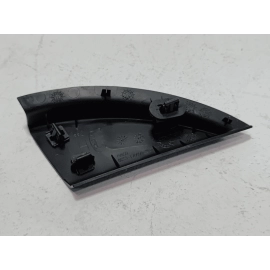 FORD EXPLORER FRONT LEFT DRIVER SIDE DOOR CORNER TRIM COVER 2016 - 2019 OEM FORD EXPLORER FRONT LEFT DRIVER SIDE DOOR CORNER TRIM COVER 2016 - 2019 OEM