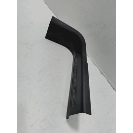 2016-2019 FORD EXPLORER  FRONT LEFT DRIVER DOOR SILL SCUFF PLATE TRIM OEM 2016-2019 FORD EXPLORER  FRONT LEFT DRIVER DOOR SILL SCUFF PLATE TRIM OEM