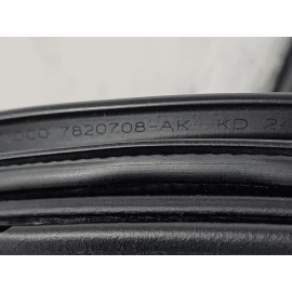 2011-2019  FORD EXPLORER FRONT LEFT DRIVER SIDE DOOR BODY WEATHERSTRIP SEAL OEM 2011-2019  FORD EXPLORER FRONT LEFT DRIVER SIDE DOOR BODY WEATHERSTRIP SEAL OEM