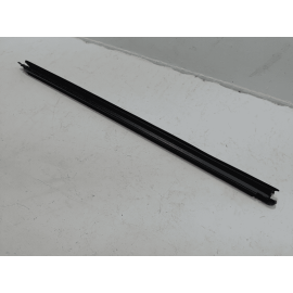 2011-19 FORD EXPLORER FRONT DRIVER DOOR WINDOW INNER BELT WEATHERSTRIP SEAL OEM