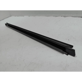 2011-19 FORD EXPLORER FRONT DRIVER DOOR WINDOW INNER BELT WEATHERSTRIP SEAL OEM 2011-19 FORD EXPLORER FRONT DRIVER DOOR WINDOW INNER BELT WEATHERSTRIP SEAL OEM