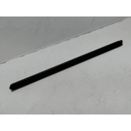 2011-19 FORD EXPLORER FRONT DRIVER DOOR WINDOW INNER BELT WEATHERSTRIP SEAL OEM 2011-19 FORD EXPLORER FRONT DRIVER DOOR WINDOW INNER BELT WEATHERSTRIP SEAL OEM