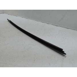 2011-2019 FORD EXPLORER FRONT LEFT DRIVER SIDE DOOR WINDOW BELT MOLDING OEM 2011-2019 FORD EXPLORER FRONT LEFT DRIVER SIDE DOOR WINDOW BELT MOLDING OEM