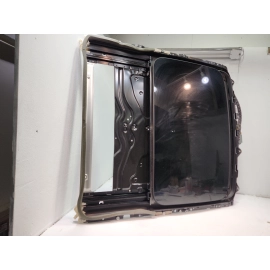 2018-2023 BMW 530 eX Sunroof Moonroof Window Assembly OEM